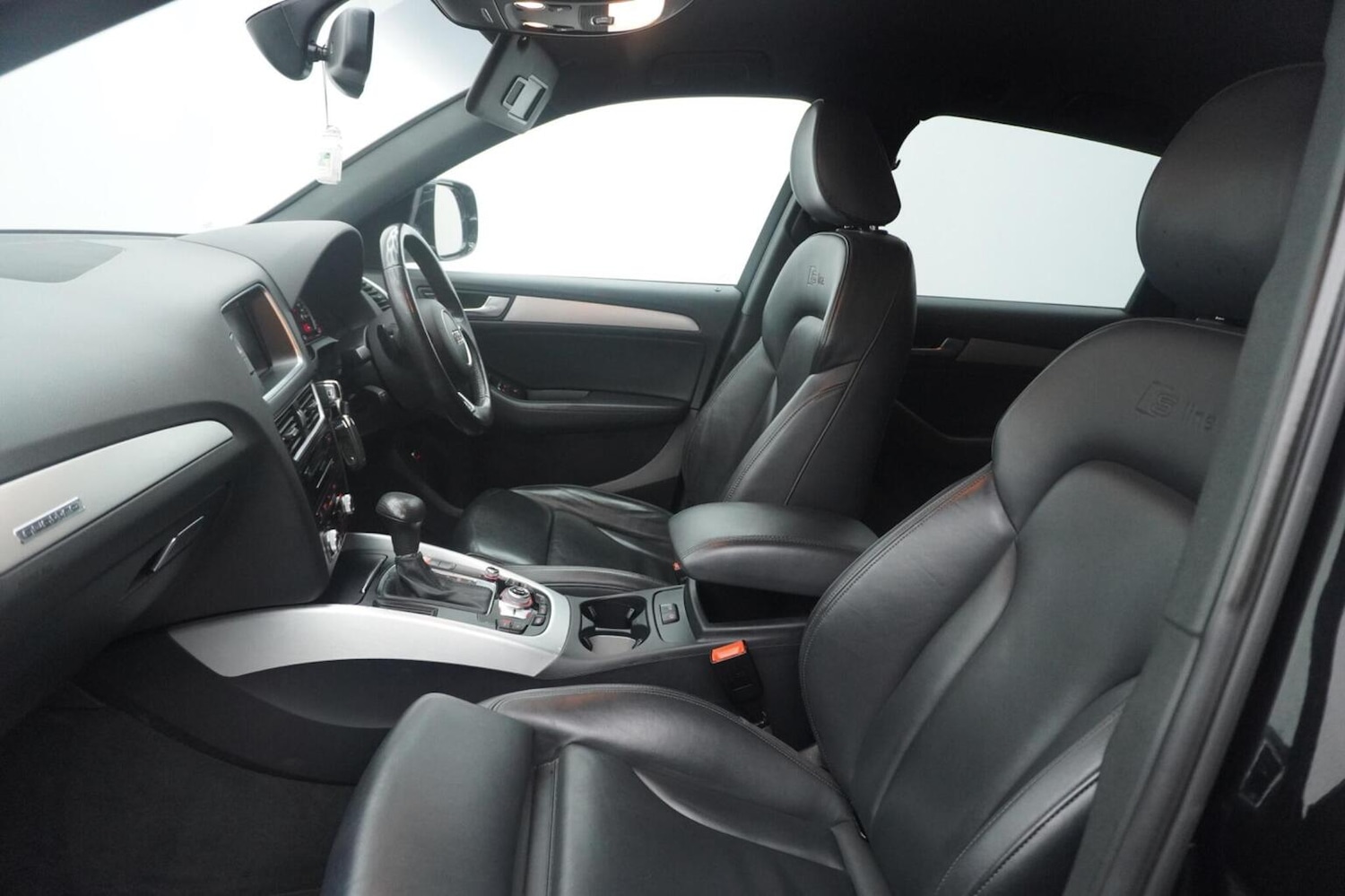 Used Audi Q5 2014 for sale - 77822370: Photo 53