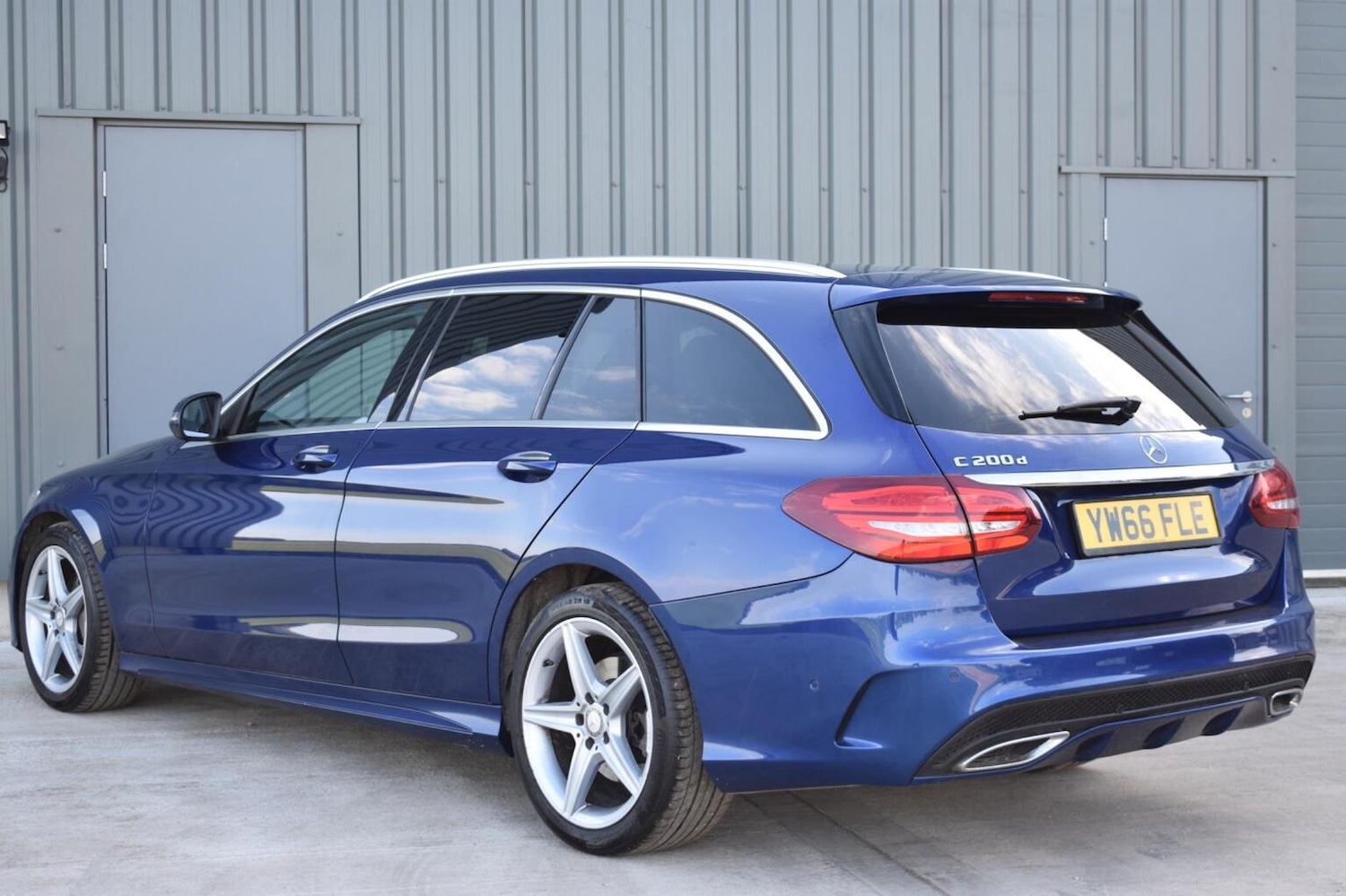 Used Mercedes-Benz C Class 2017 for sale - 77107649: Photo 38