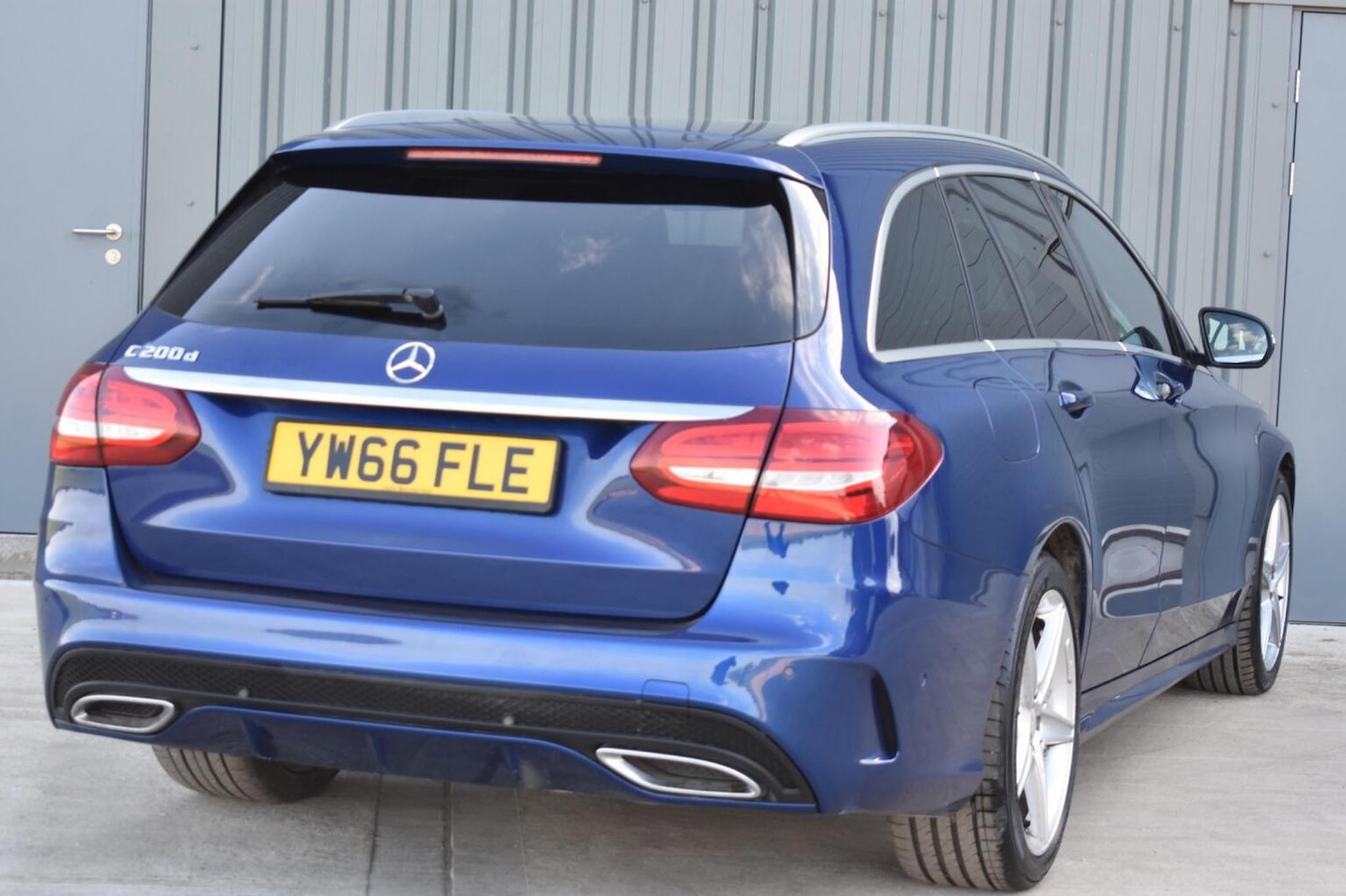 Used Mercedes-Benz C Class 2017 for sale - 77107649: Photo 5