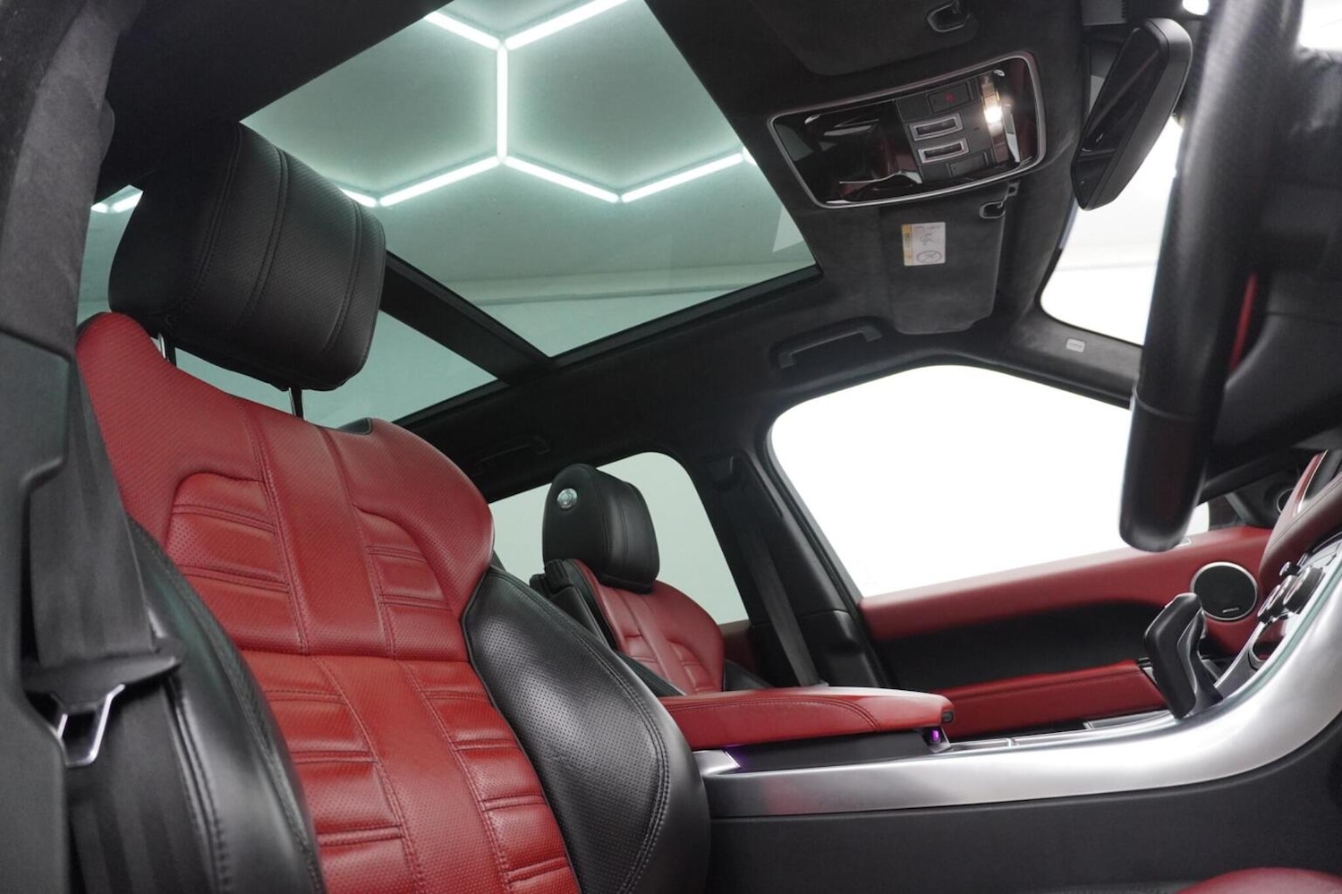 Used Land Rover Range Rover Sport 2016 for sale - 76407537: Photo 24