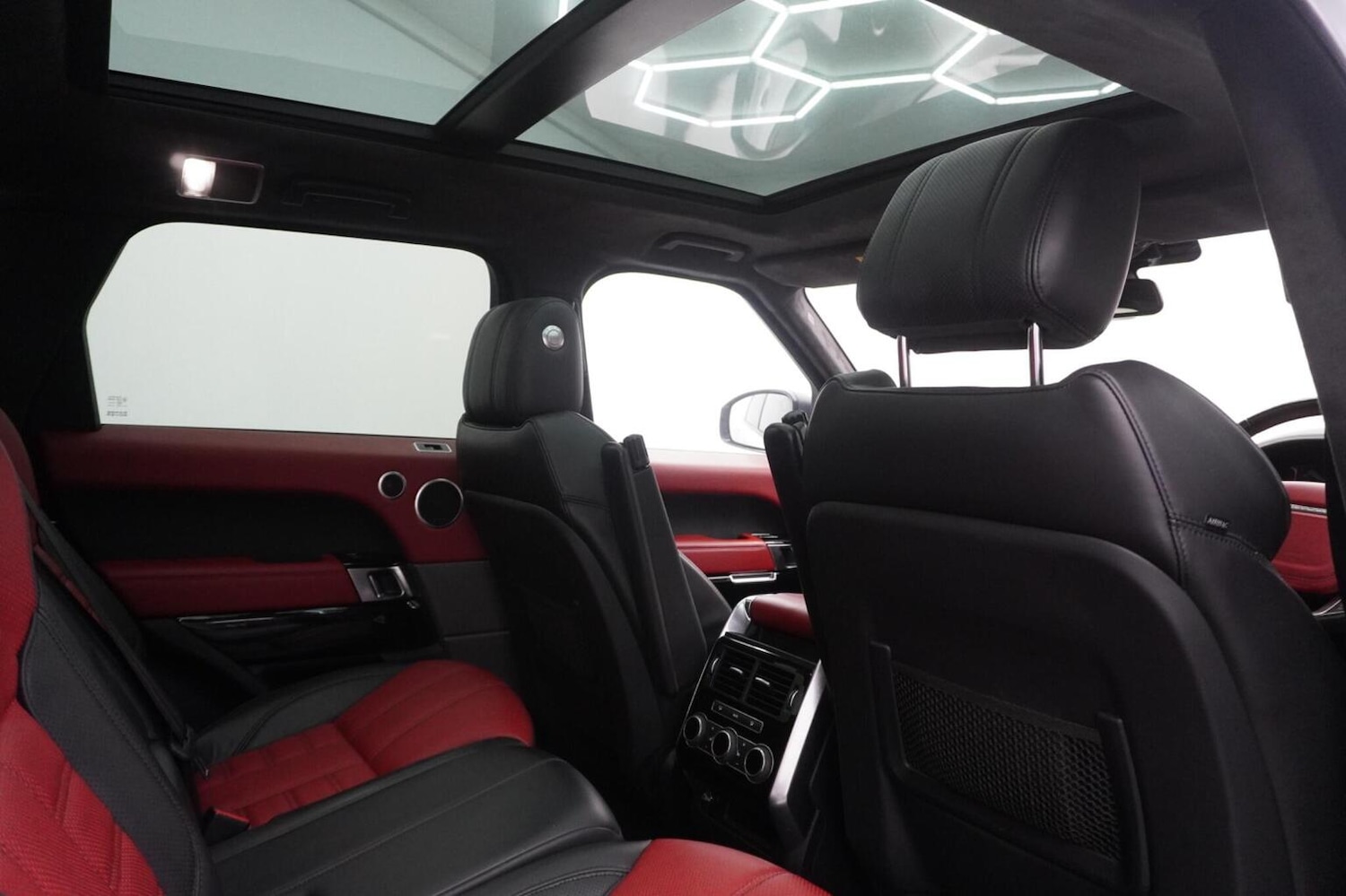 Used Land Rover Range Rover Sport 2016 for sale - 76407537: Photo 26