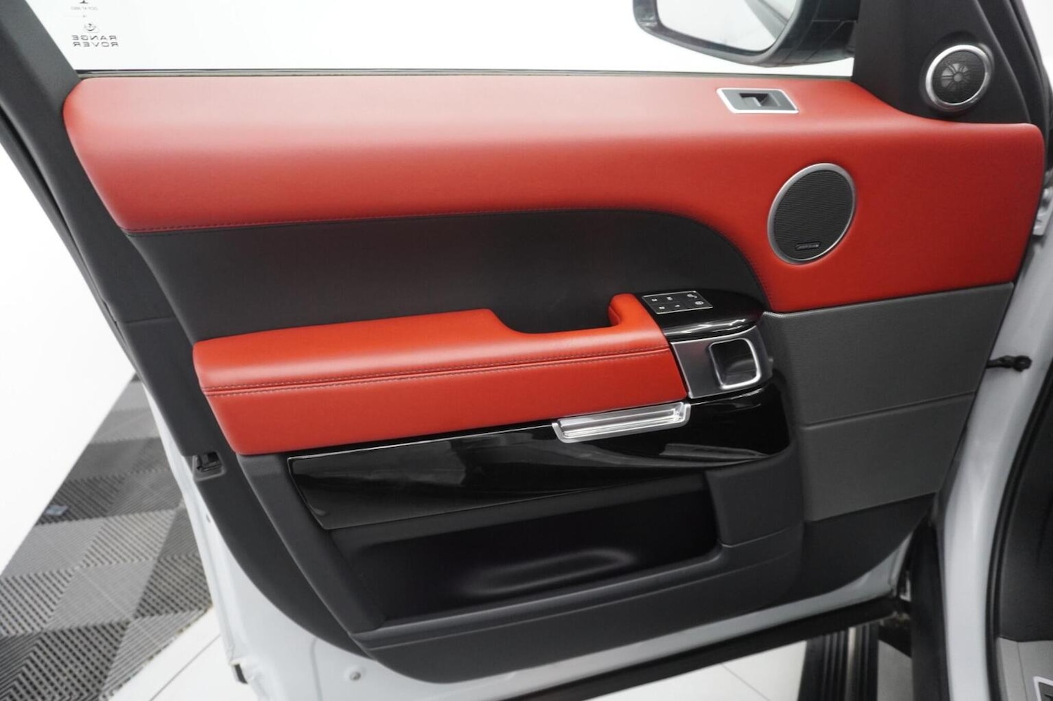 Used Land Rover Range Rover Sport 2016 for sale - 76407537: Photo 34