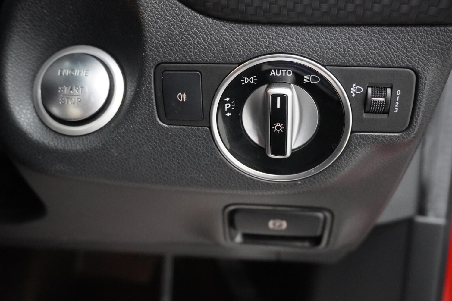 Used Mercedes-Benz A-Class 2018 for sale - 76877606: Photo 56