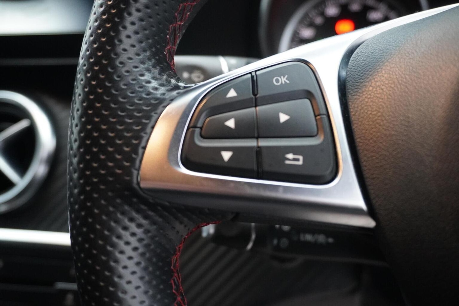 Used Mercedes-Benz A-Class 2018 for sale - 76877606: Photo 57