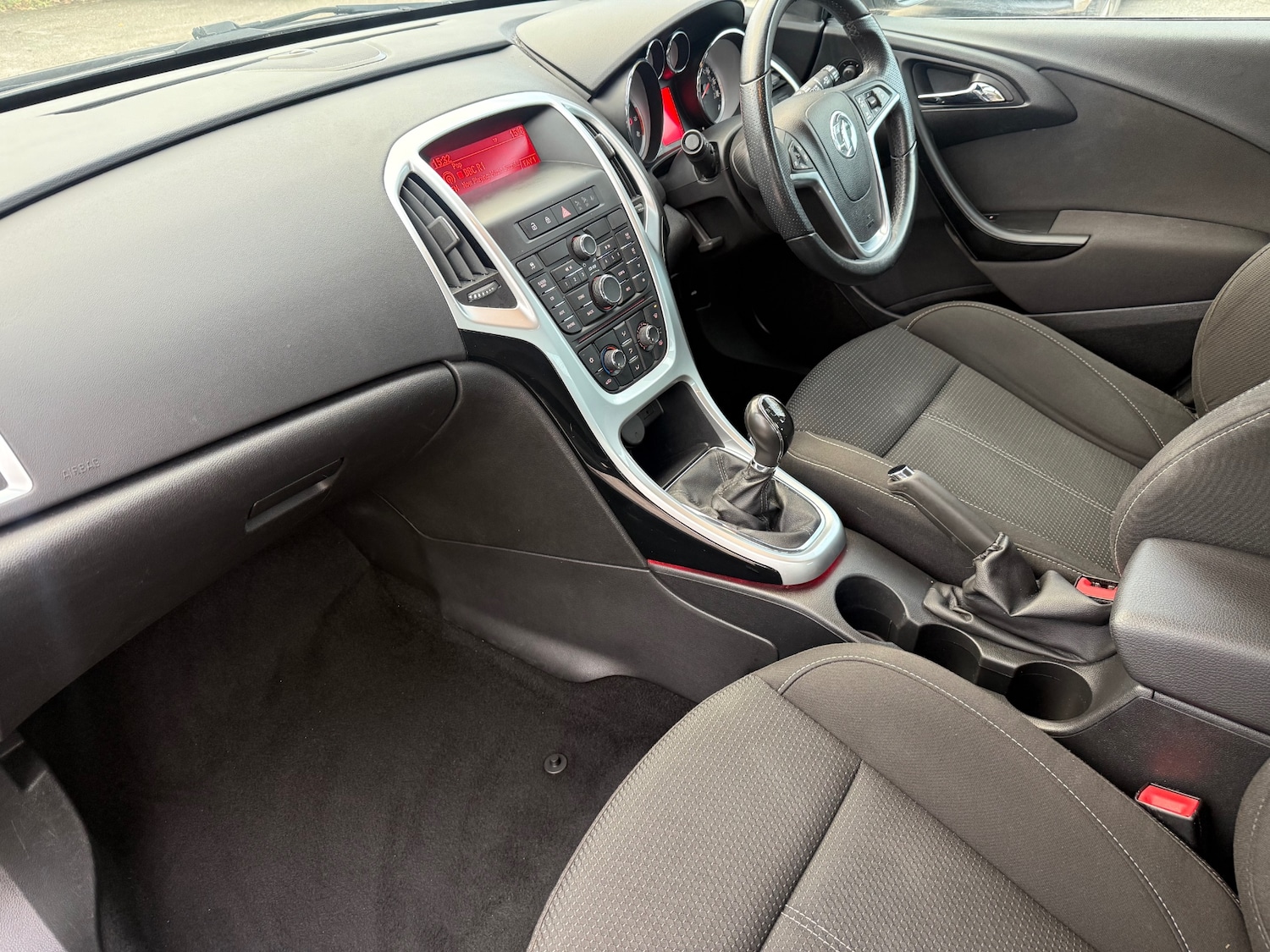 Used Vauxhall Astra 2014 for sale - 76510638: Photo 11