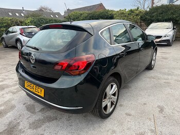 Used Vauxhall Astra 2014 for sale - 76510638: Photo