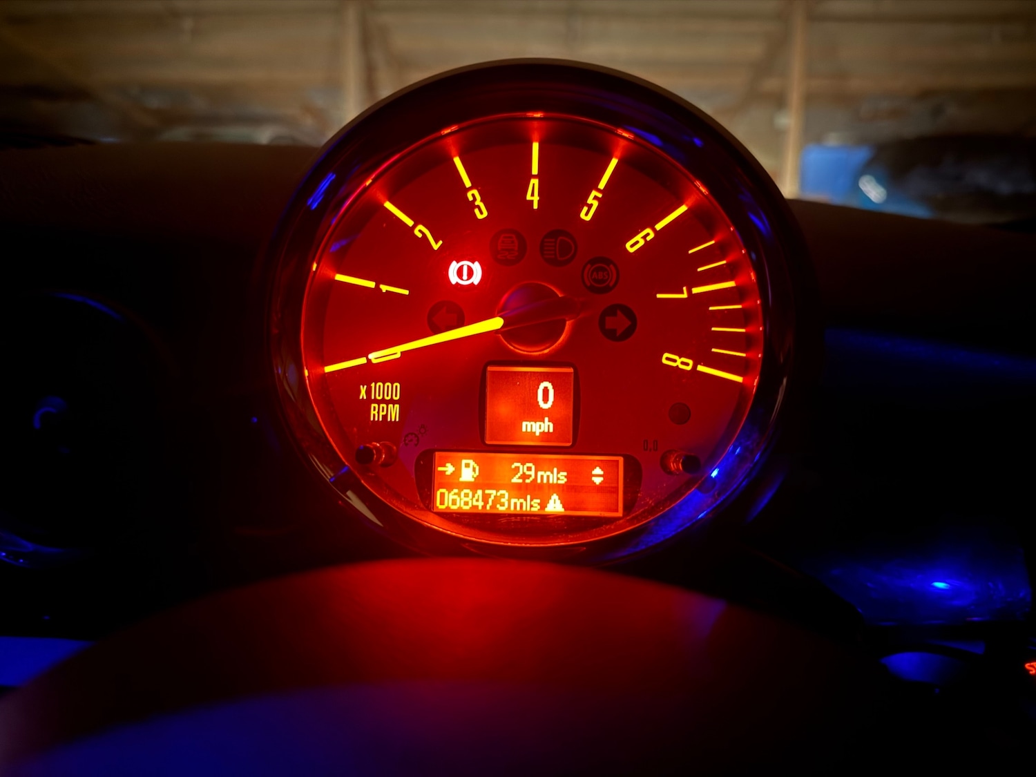 Used MINI Convertible 2010 for sale - 76738607: Photo 12