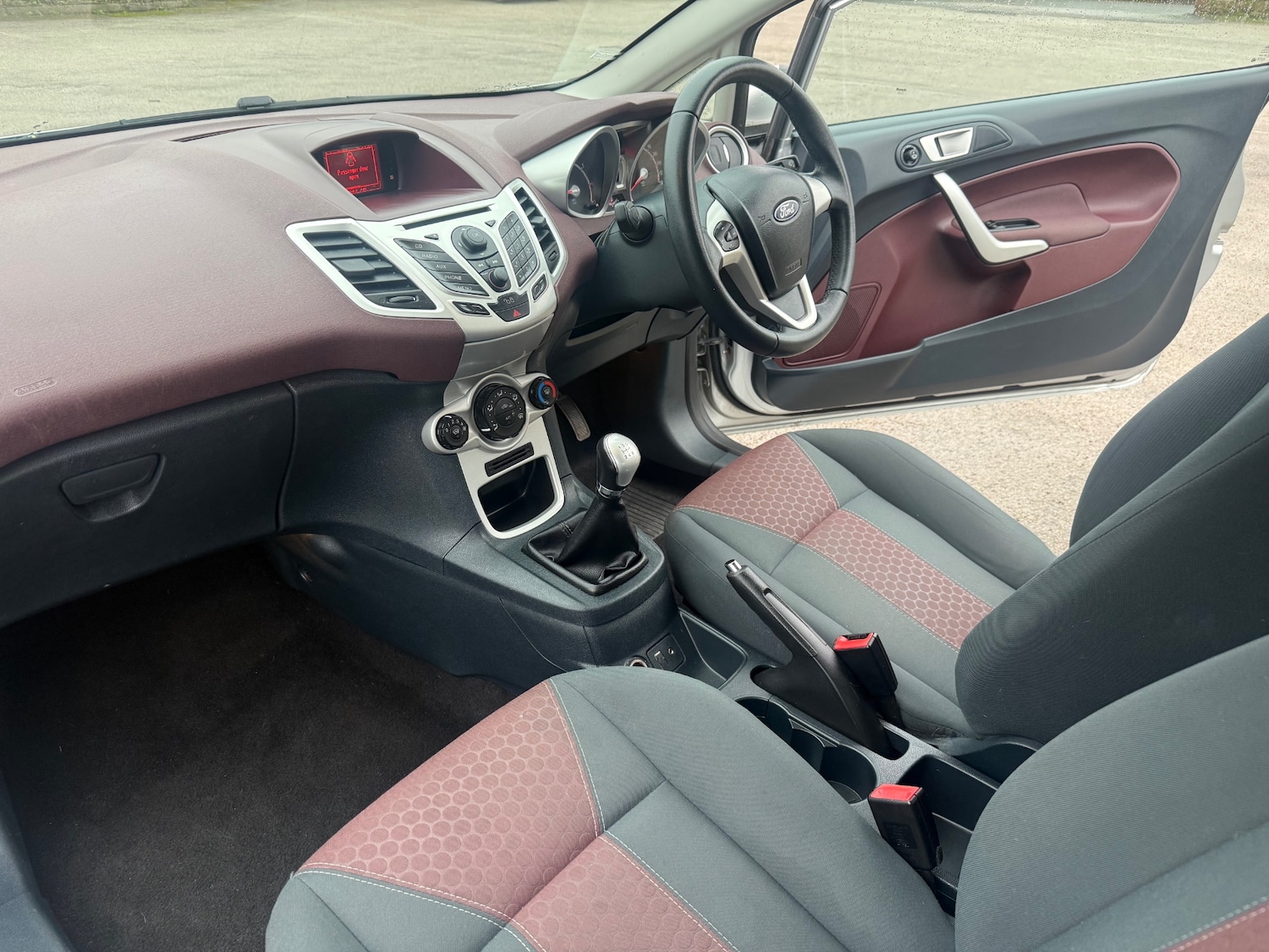 Used Ford Fiesta 2011 for sale - 77502064: Photo 11