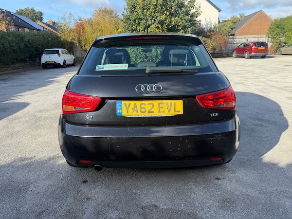 Used Audi A1 2013 for sale - 76221624: Photo 5