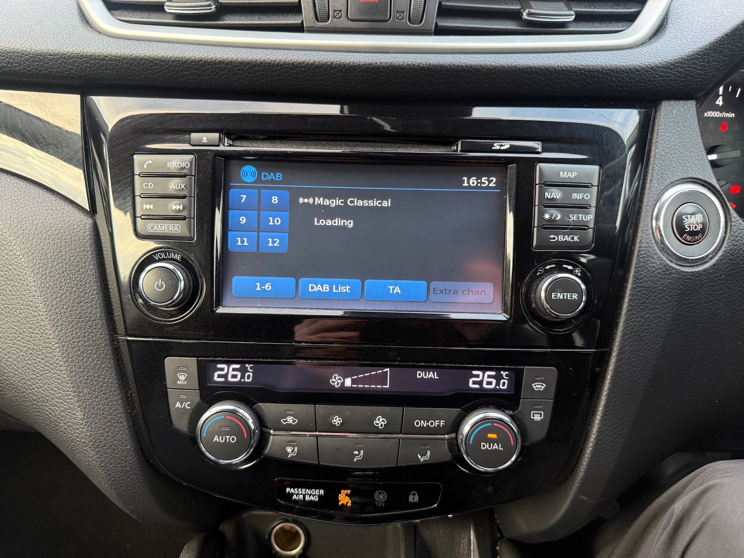 Used Nissan Qashqai 2016 for sale - 76384724: Photo 12