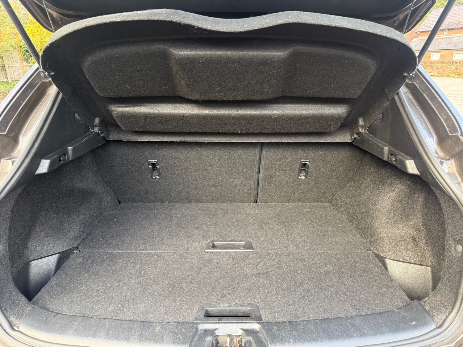 Used Nissan Qashqai 2016 for sale - 76384724: Photo 9