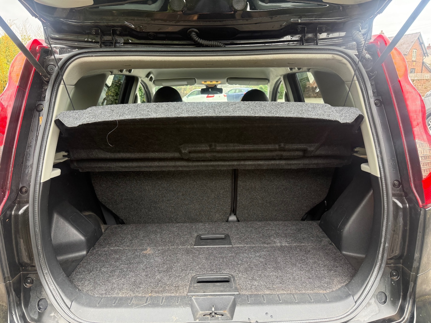 Used Nissan Note 2012 for sale - 76130362: Photo 9