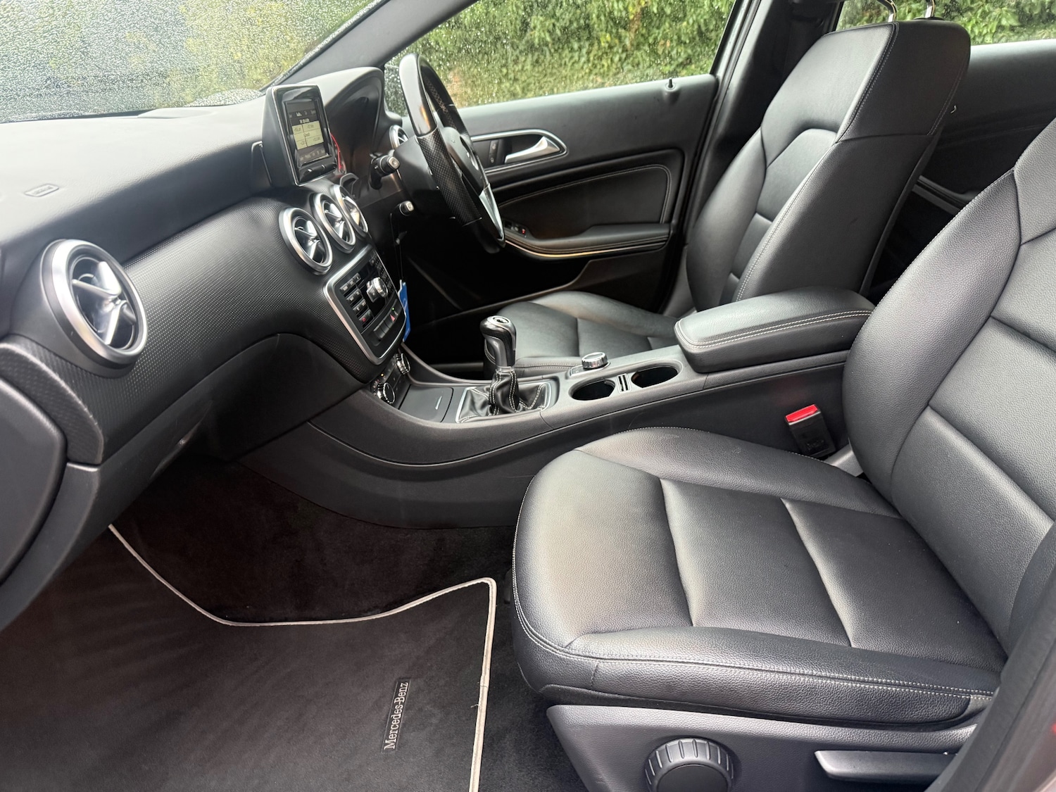 Used Mercedes-Benz A-Class 2015 for sale - 77240694: Photo 10