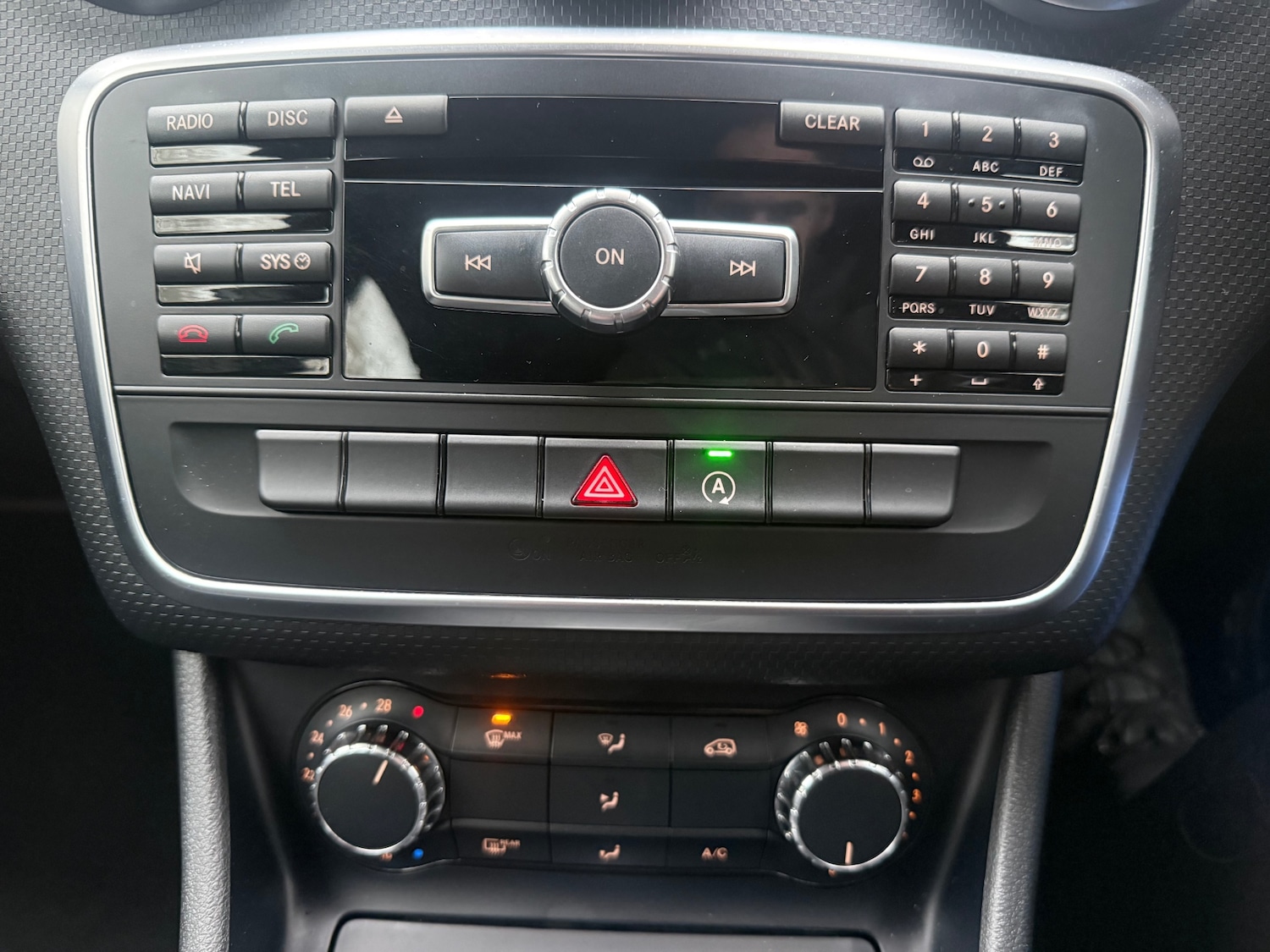 Used Mercedes-Benz A-Class 2015 for sale - 77240694: Photo 15