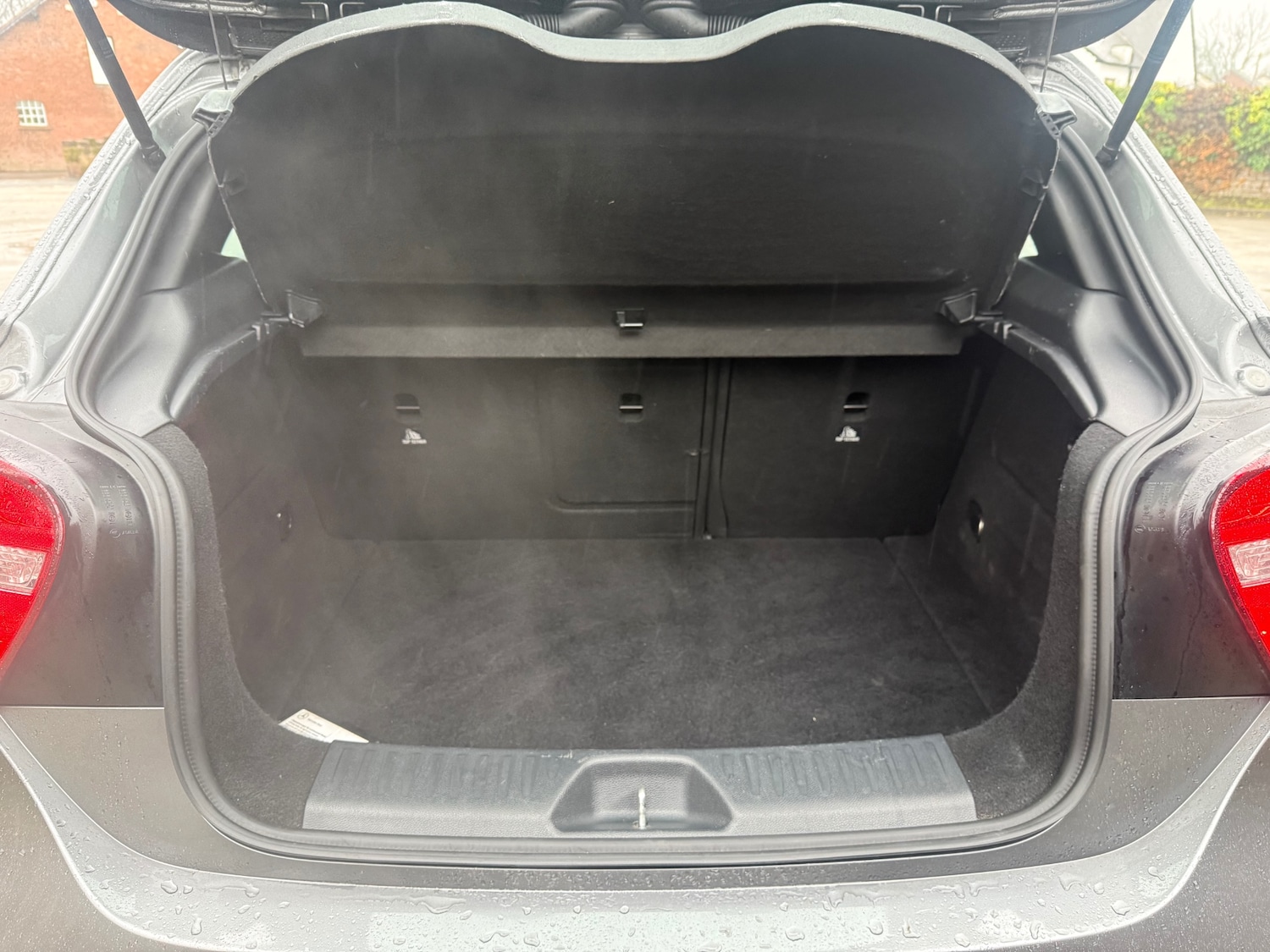 Used Mercedes-Benz A-Class 2015 for sale - 77240694: Photo 9