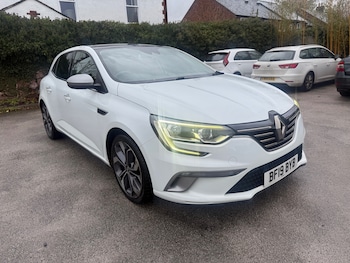 Used Renault Megane 2019 for sale - 76545229: Photo
