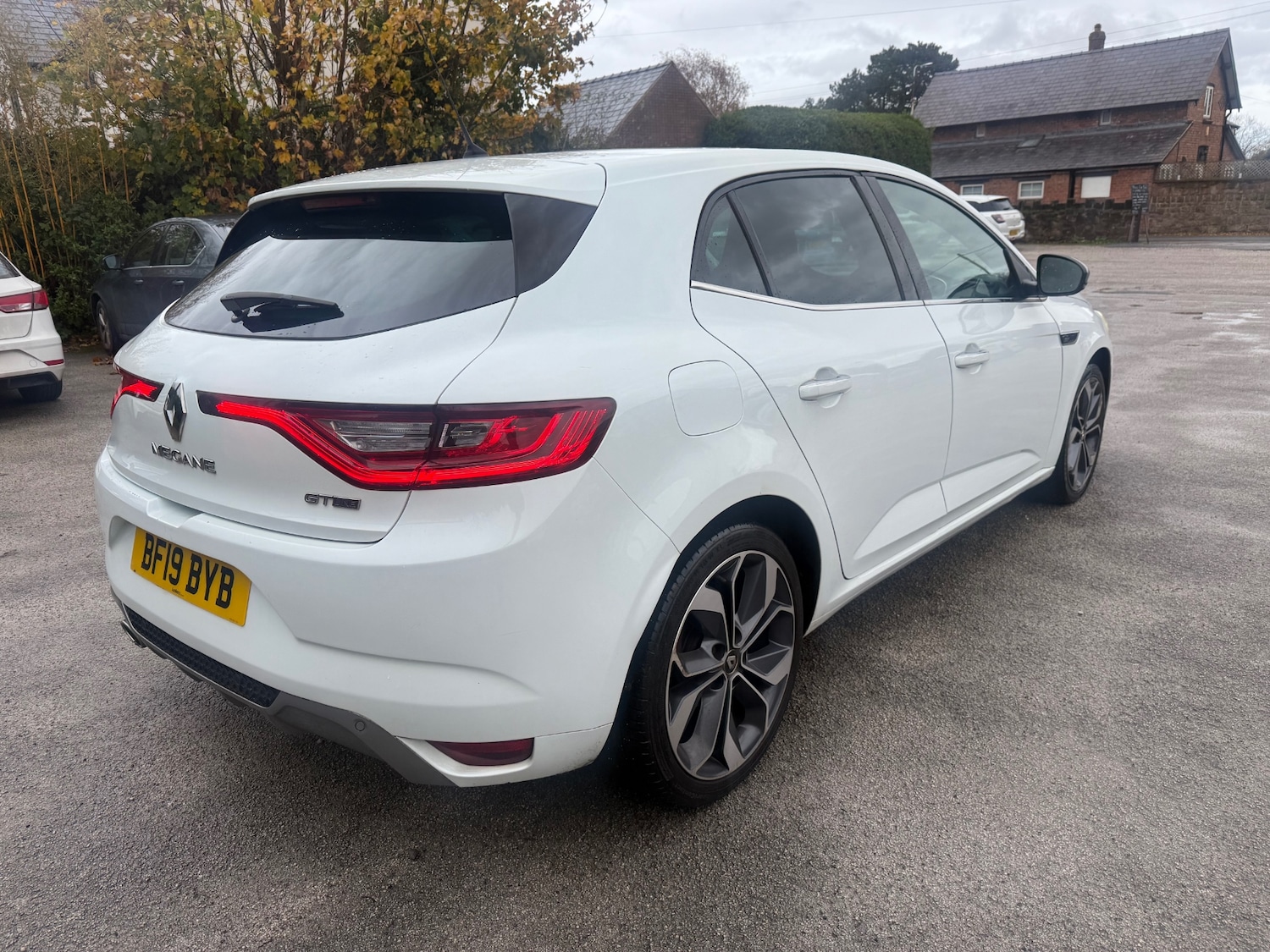 Used Renault Megane 2019 for sale - 76545229: Photo 4
