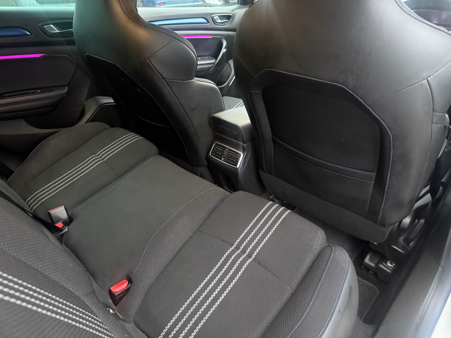 Used Renault Megane 2019 for sale - 76545229: Photo 8