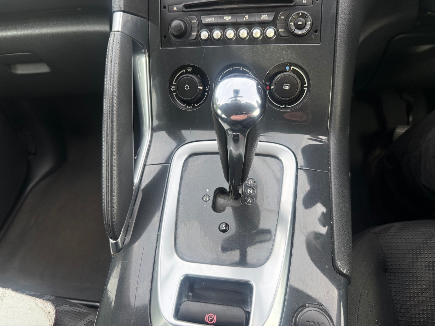 Used Peugeot 3008 2012 for sale - 77591078: Photo 12