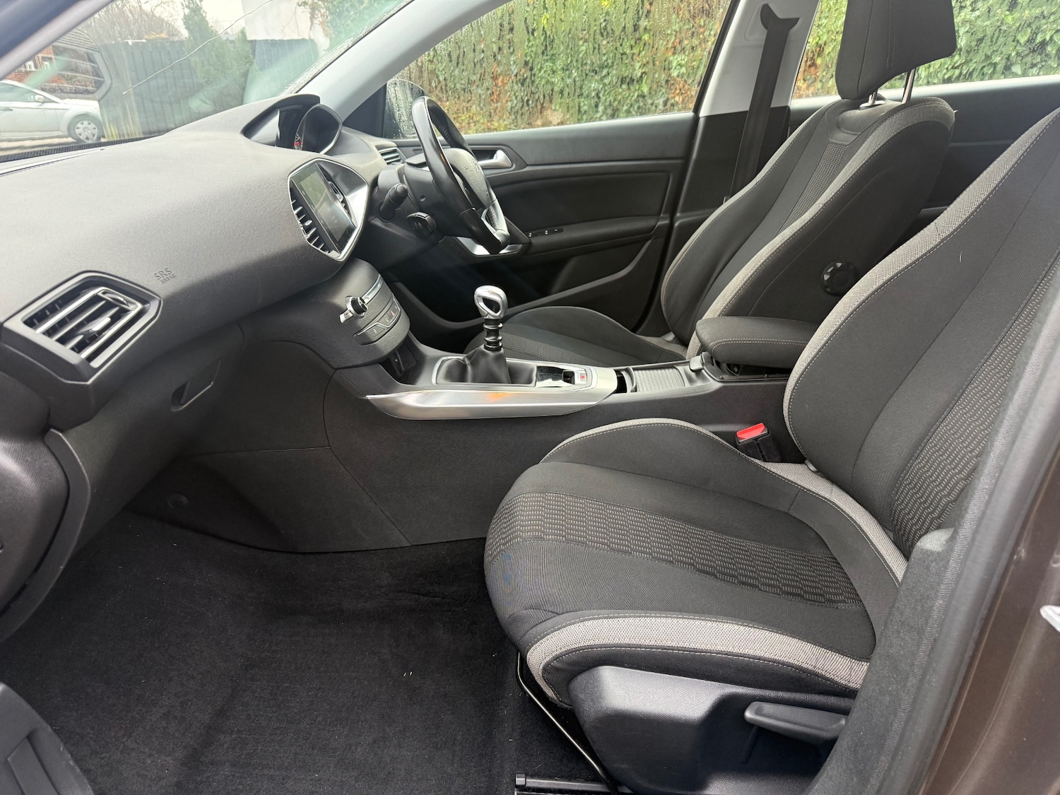 Used Peugeot 308 2015 for sale - 77271398: Photo 10