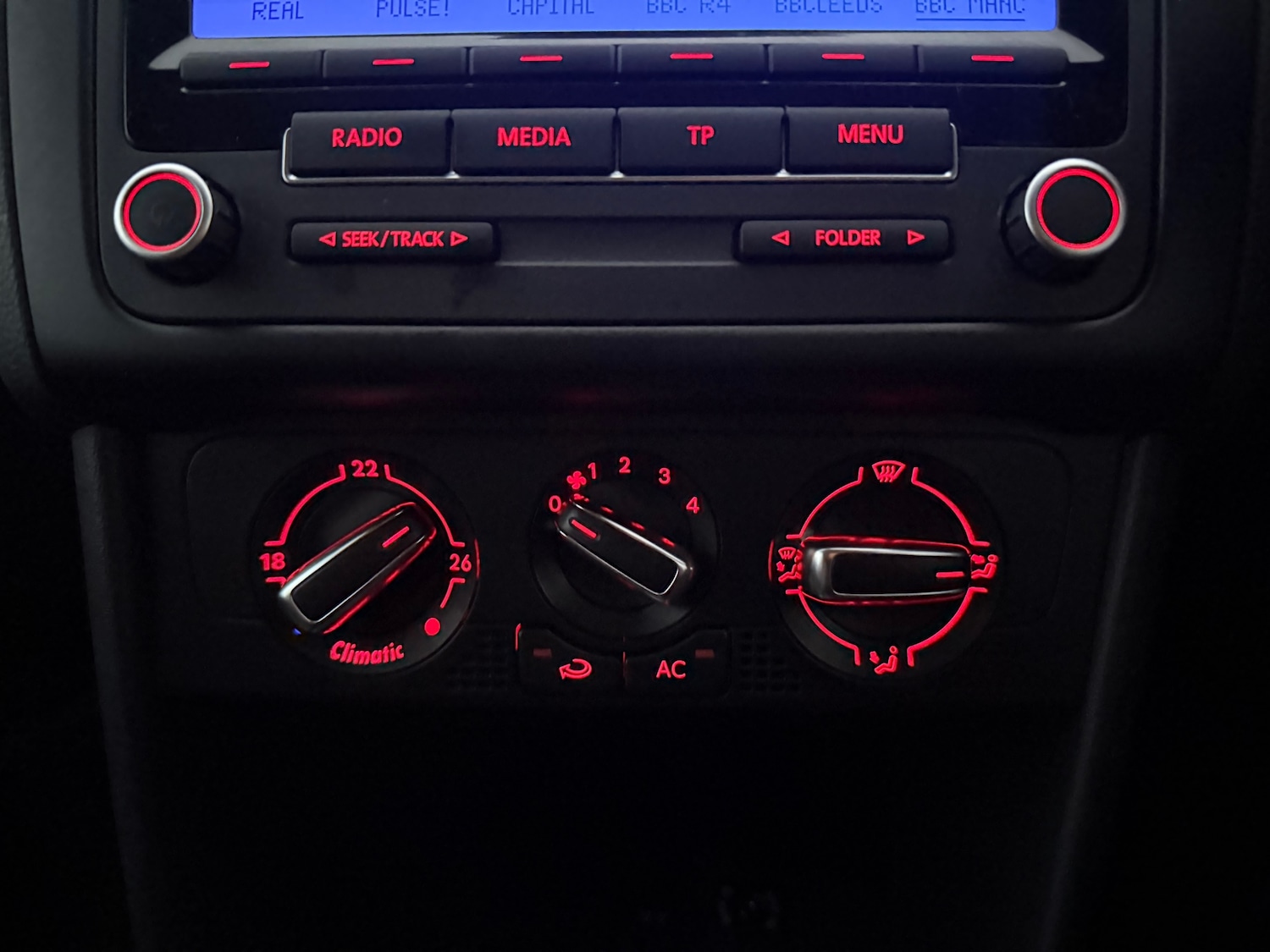 Used Volkswagen Polo 2010 for sale - 76495985: Photo 13