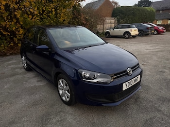 Used Volkswagen Polo 2010 for sale - 76495985: Photo