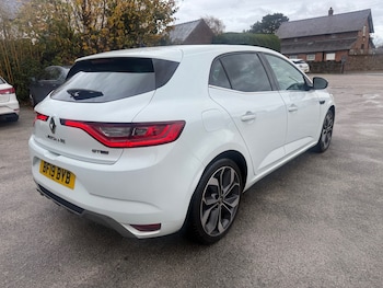 Used Renault Megane 2019 for sale - 78042337: Photo
