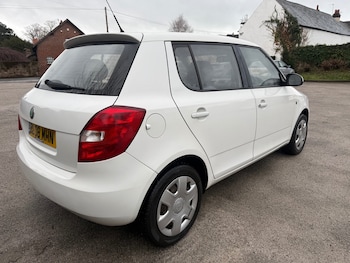 Used Skoda Fabia 2008 for sale - 77475679: Photo