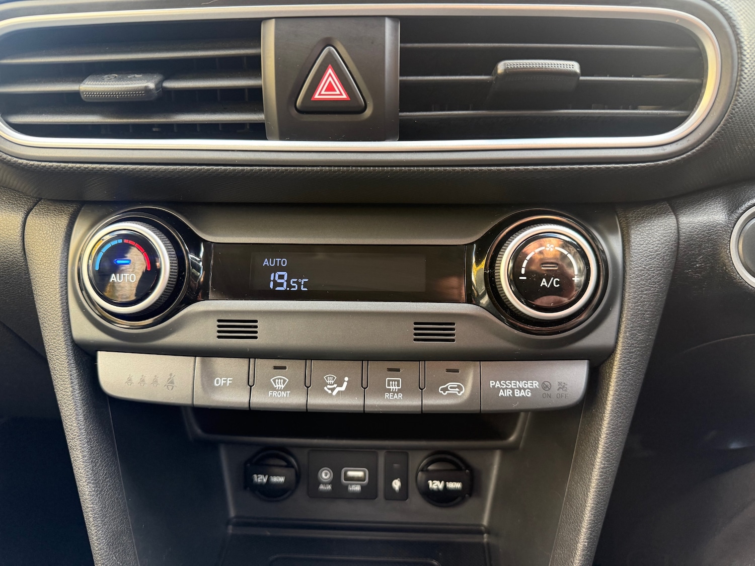 Used Hyundai KONA 2018 for sale - 76444692: Photo 15