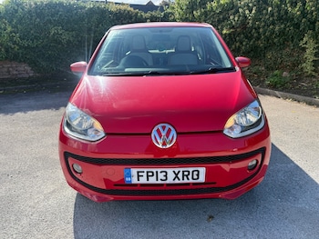 Used Volkswagen up! 2013 for sale - 76065702: Photo 2