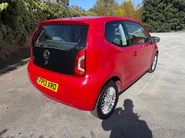 Used Volkswagen up! 2013 for sale - 76065702: Photo 4