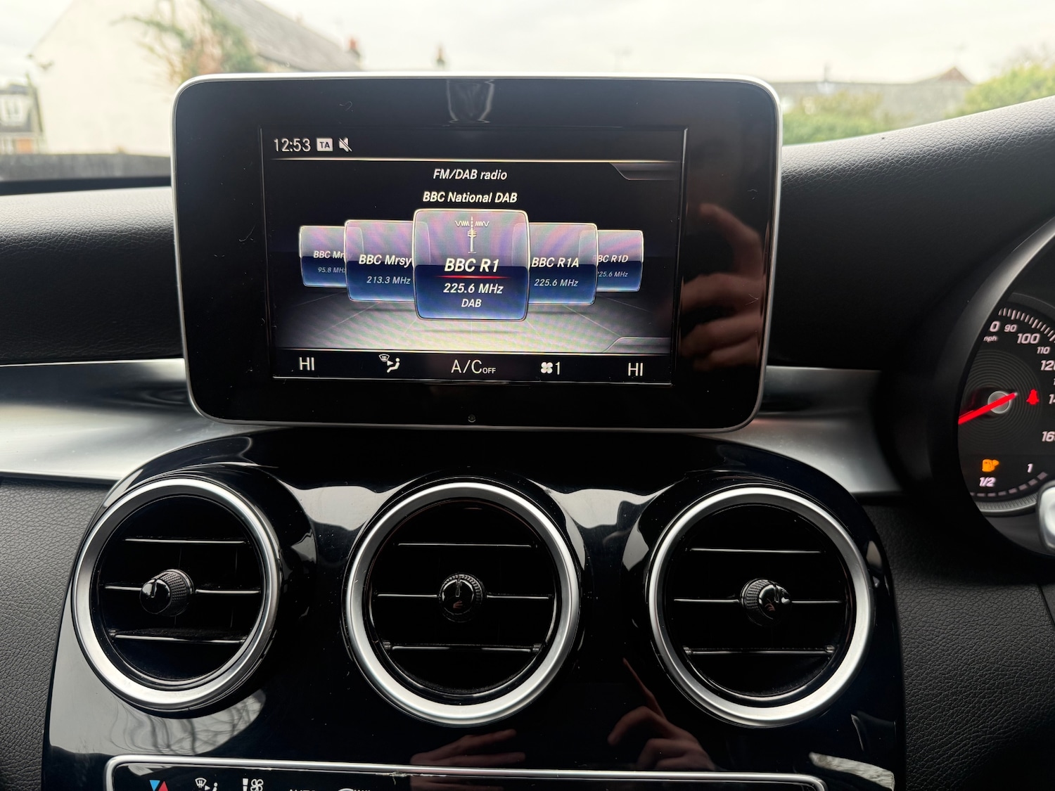 Used Mercedes-Benz C Class 2016 for sale - 77061988: Photo 13