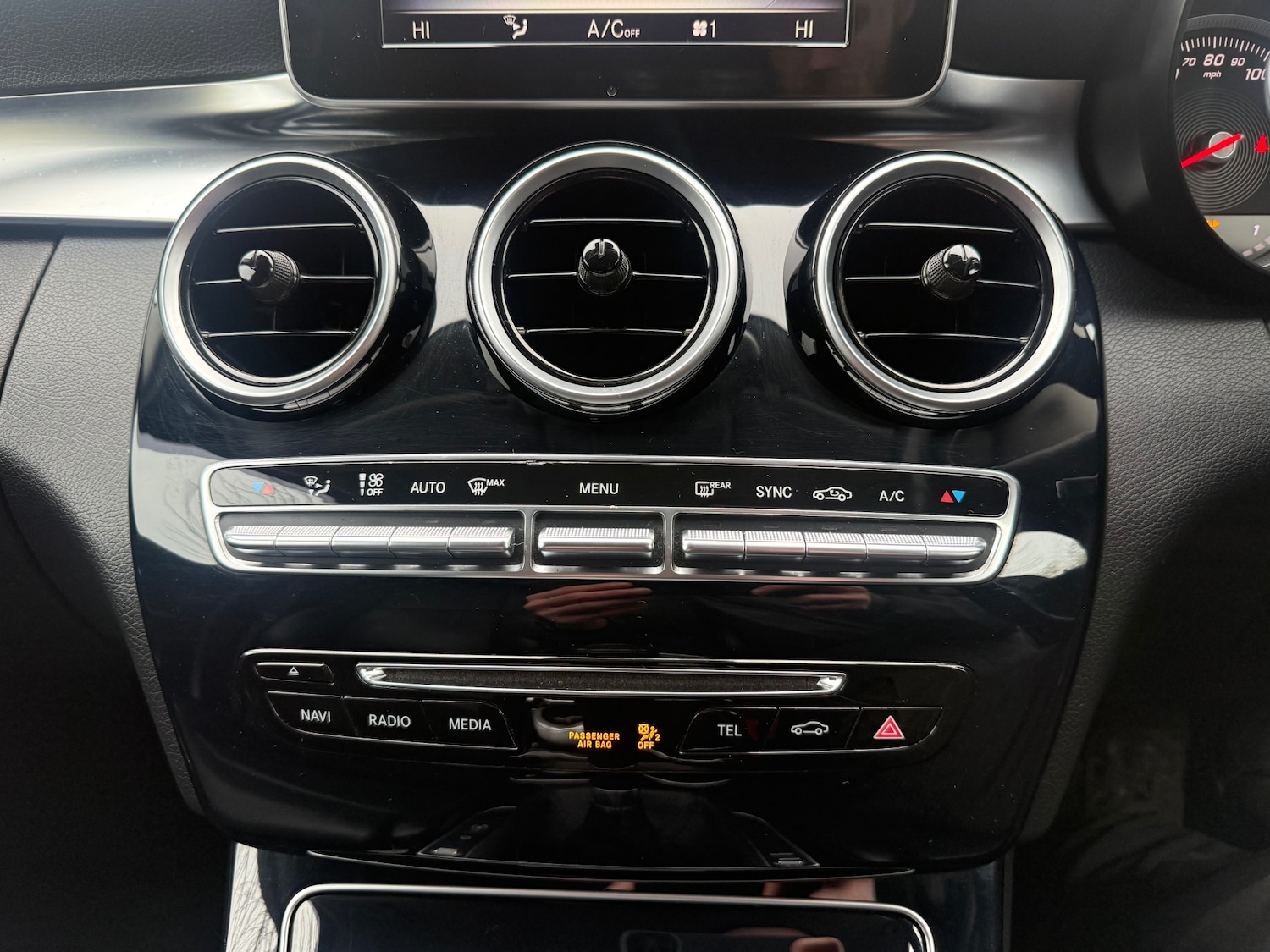 Used Mercedes-Benz C Class 2016 for sale - 77061988: Photo 14