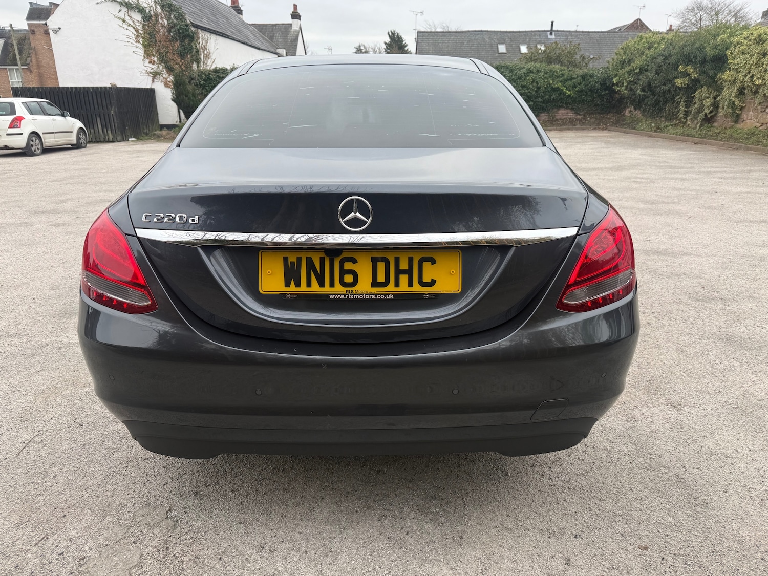 Used Mercedes-Benz C Class 2016 for sale - 77061988: Photo 5