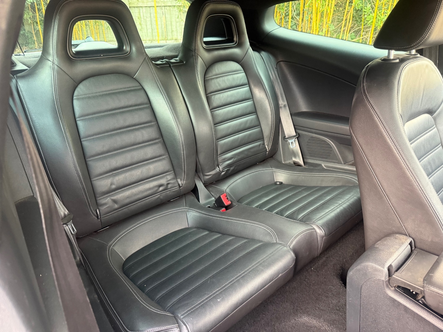 Used Volkswagen Scirocco 2012 for sale - 77570396: Photo 8