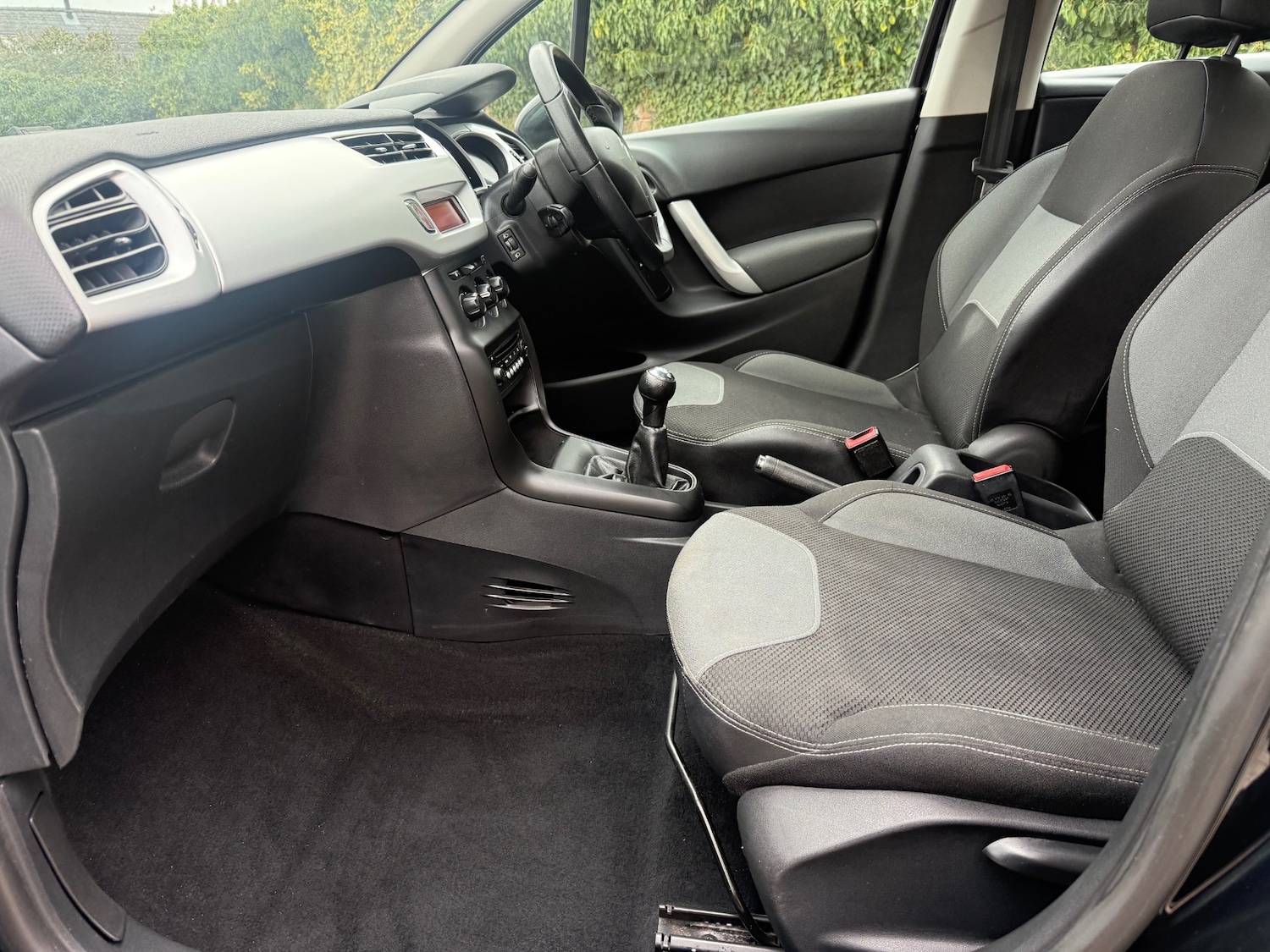 Used Citroen C3 2012 for sale - 77996962: Photo 10