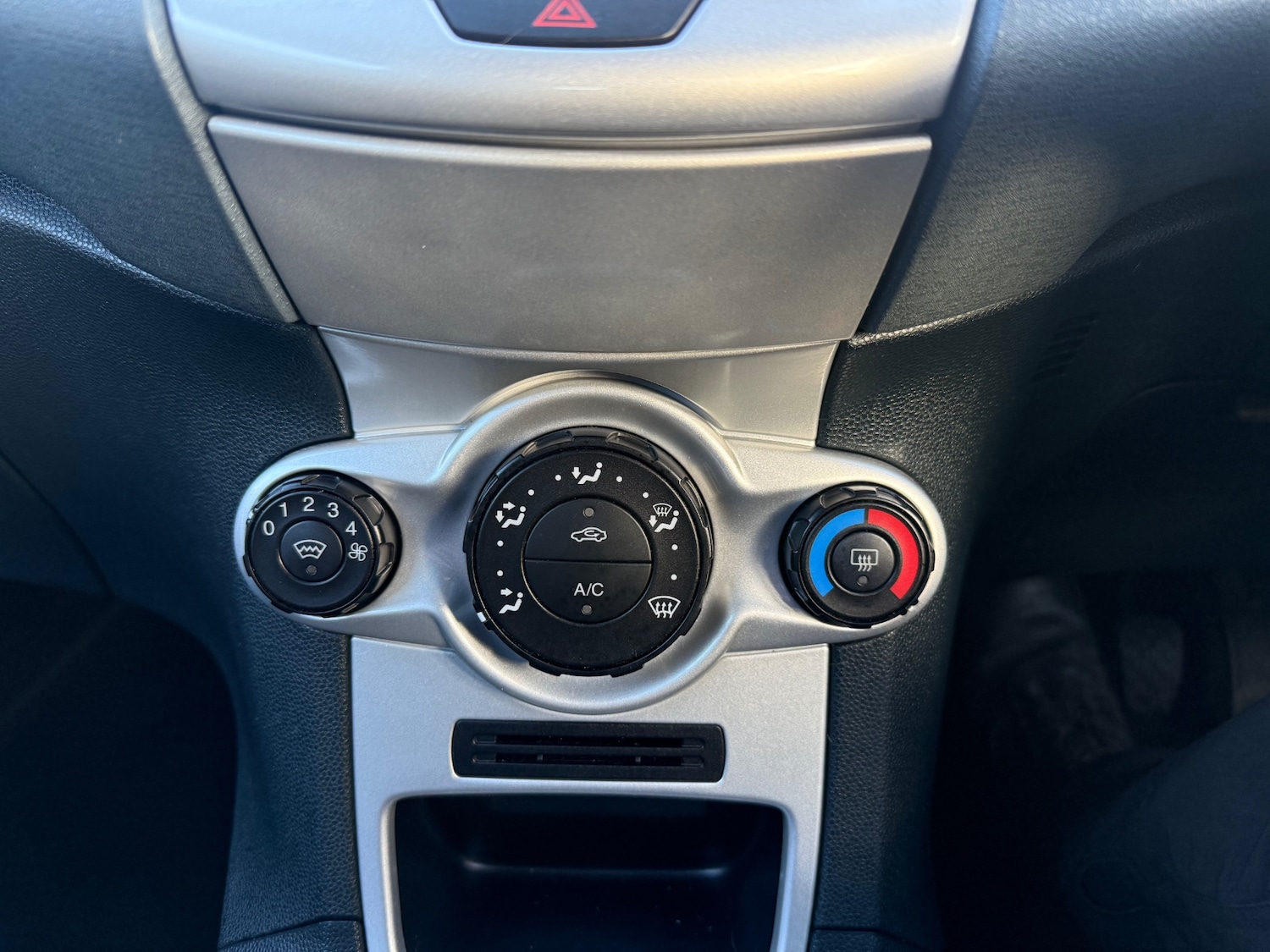 Used Ford Fiesta 2009 for sale - 76640039: Photo 13