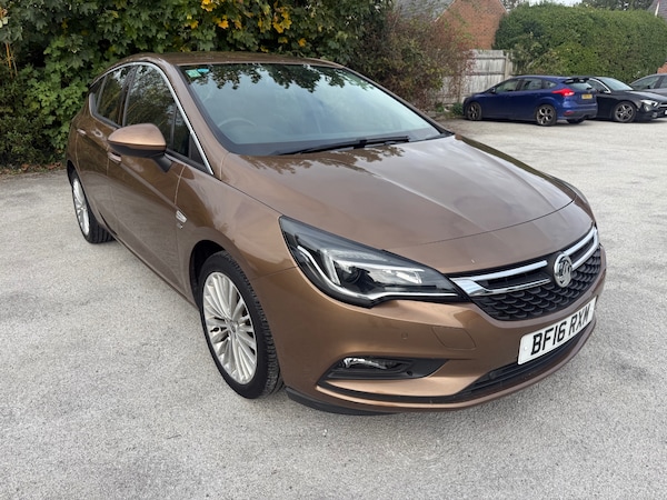 Used Vauxhall Astra 2016 for sale - 76237390: Photo 1