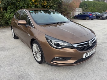 Vauxhall - Astra