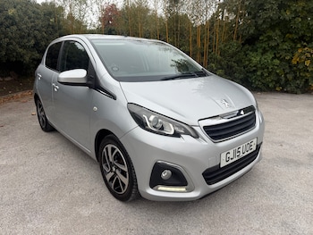2015 (15) - 1.2 VTi Allure 5dr