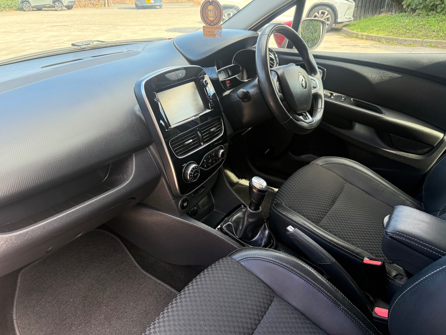 Used Renault Clio 2016 for sale - 76065706: Photo 11