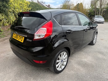 Used Ford Fiesta 2016 for sale - 78219064: Photo