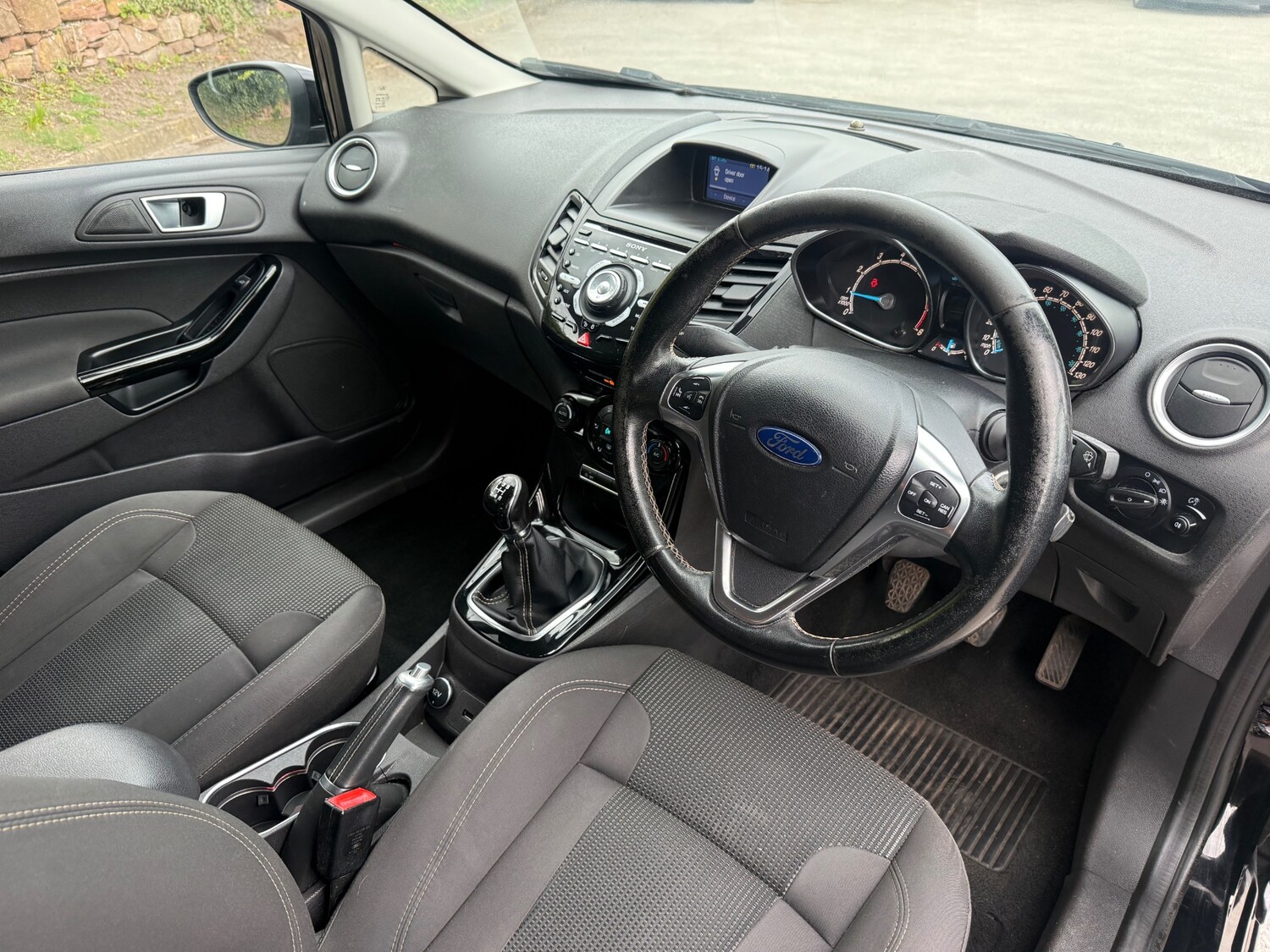 Used Ford Fiesta 2016 for sale - 78219064: Photo 7