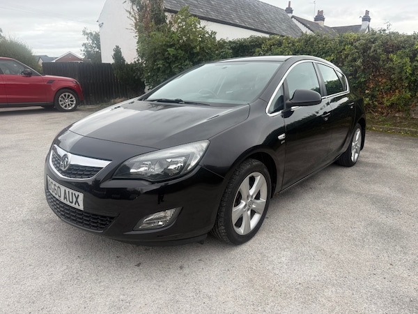 Used Vauxhall Astra 2010 for sale - 76195916: Photo 3