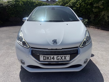 Used Peugeot 208 2014 for sale - 78692295: Photo