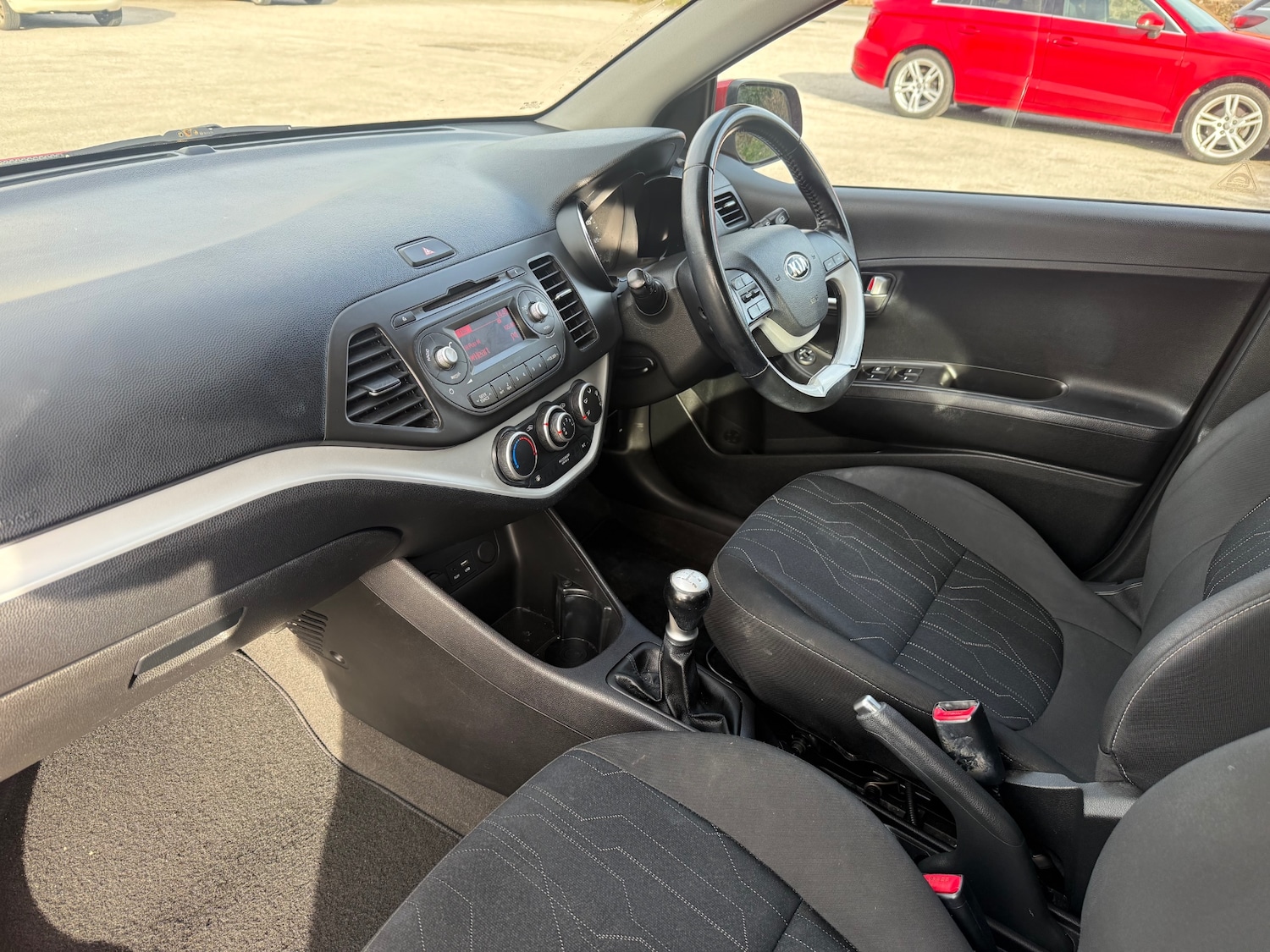 Used Kia Picanto 2015 for sale - 77650784: Photo 11