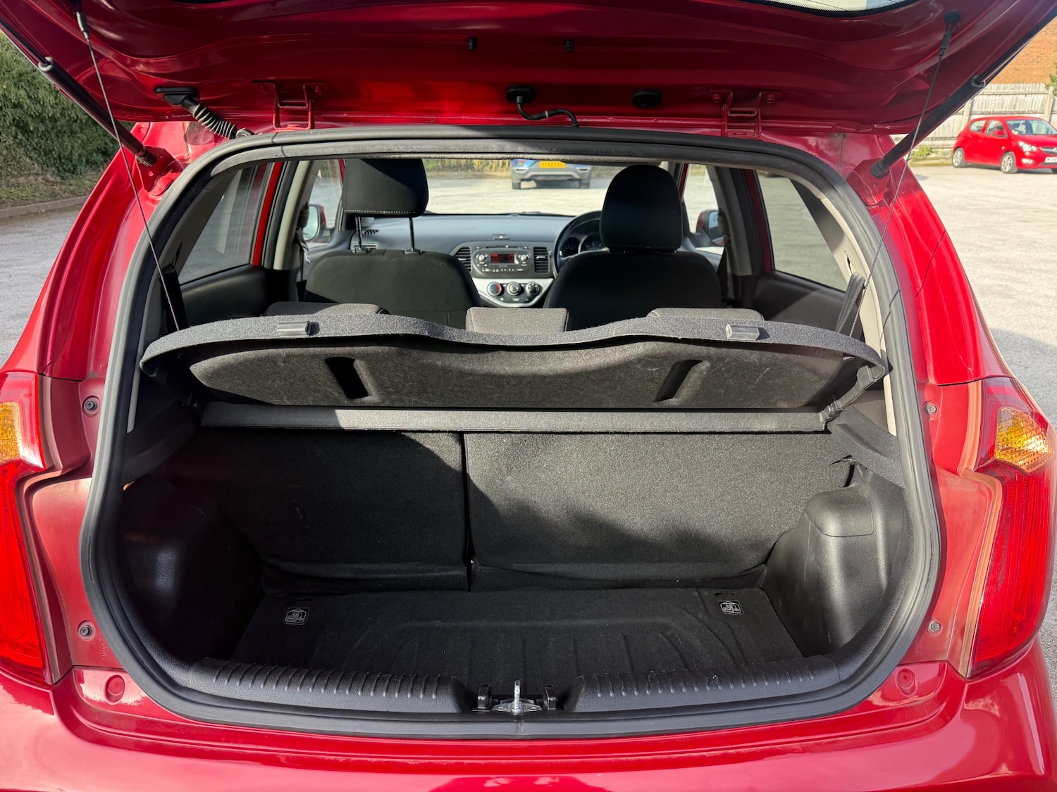 Used Kia Picanto 2015 for sale - 77650784: Photo 9