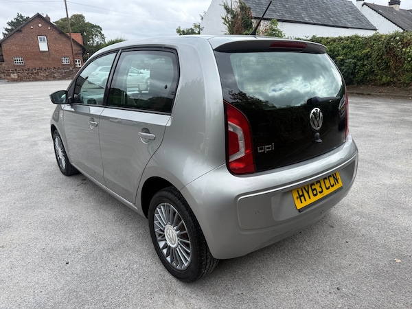 Used Volkswagen up! 2013 for sale - 75629428: Photo 6