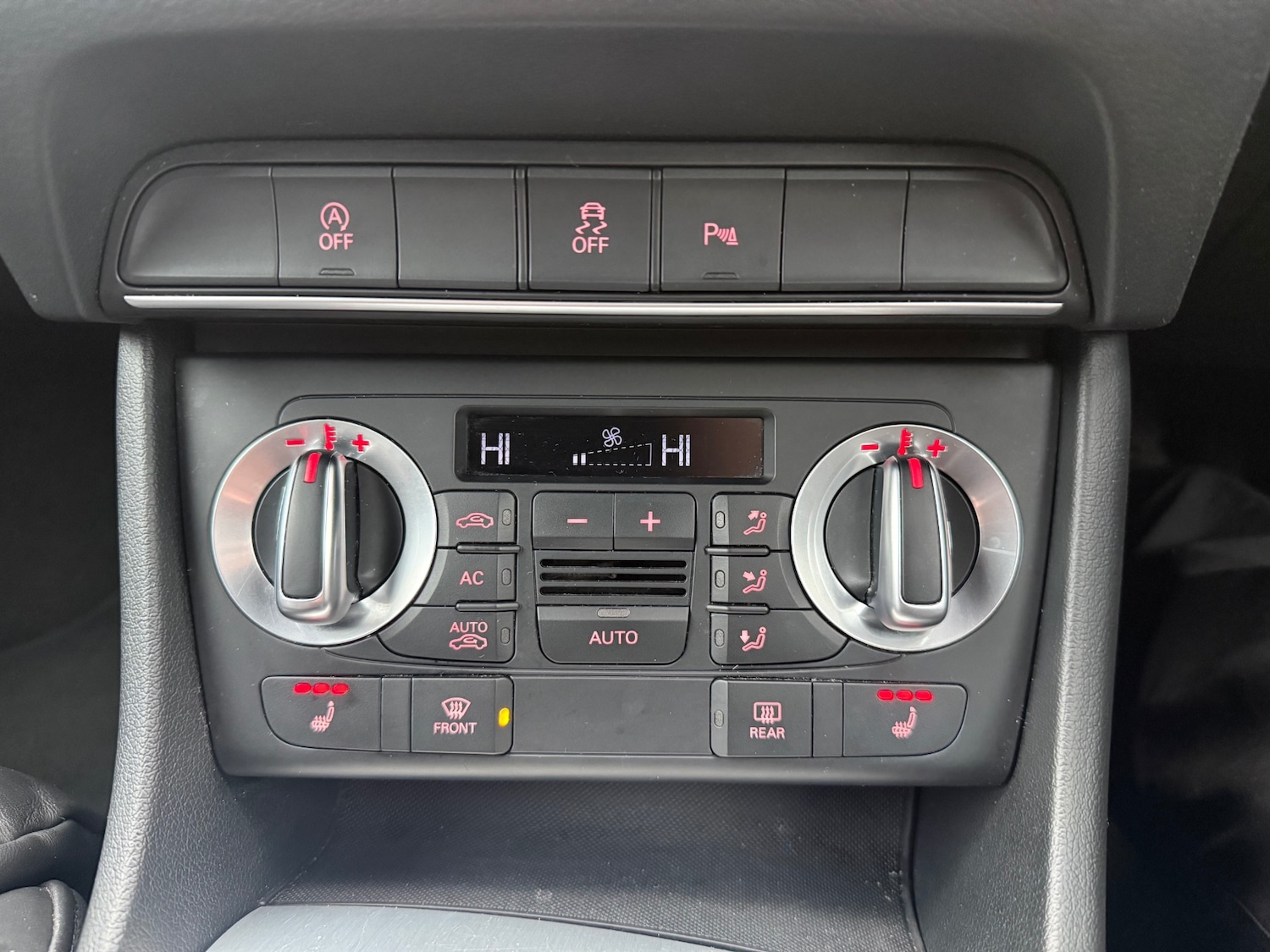 Used Audi Q3 2012 for sale - 77025569: Photo 14