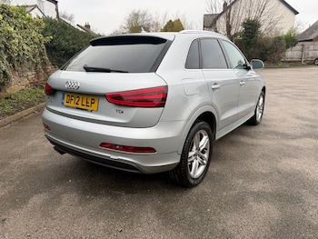Used Audi Q3 2012 for sale - 77025569: Photo